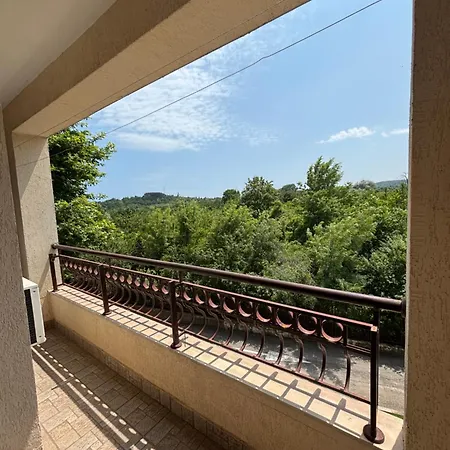 Galeria Апартамент *